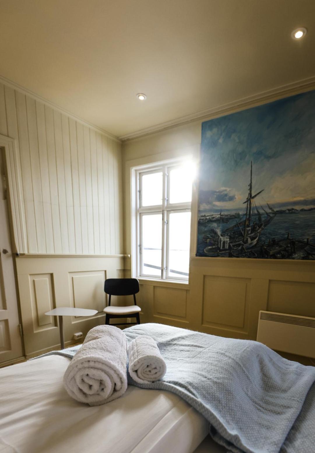 Skata Boutique Hotel Henningsvær Exterior foto